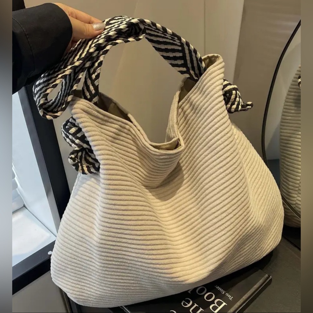 Striped Handle Cream Tote Bag NEW or even